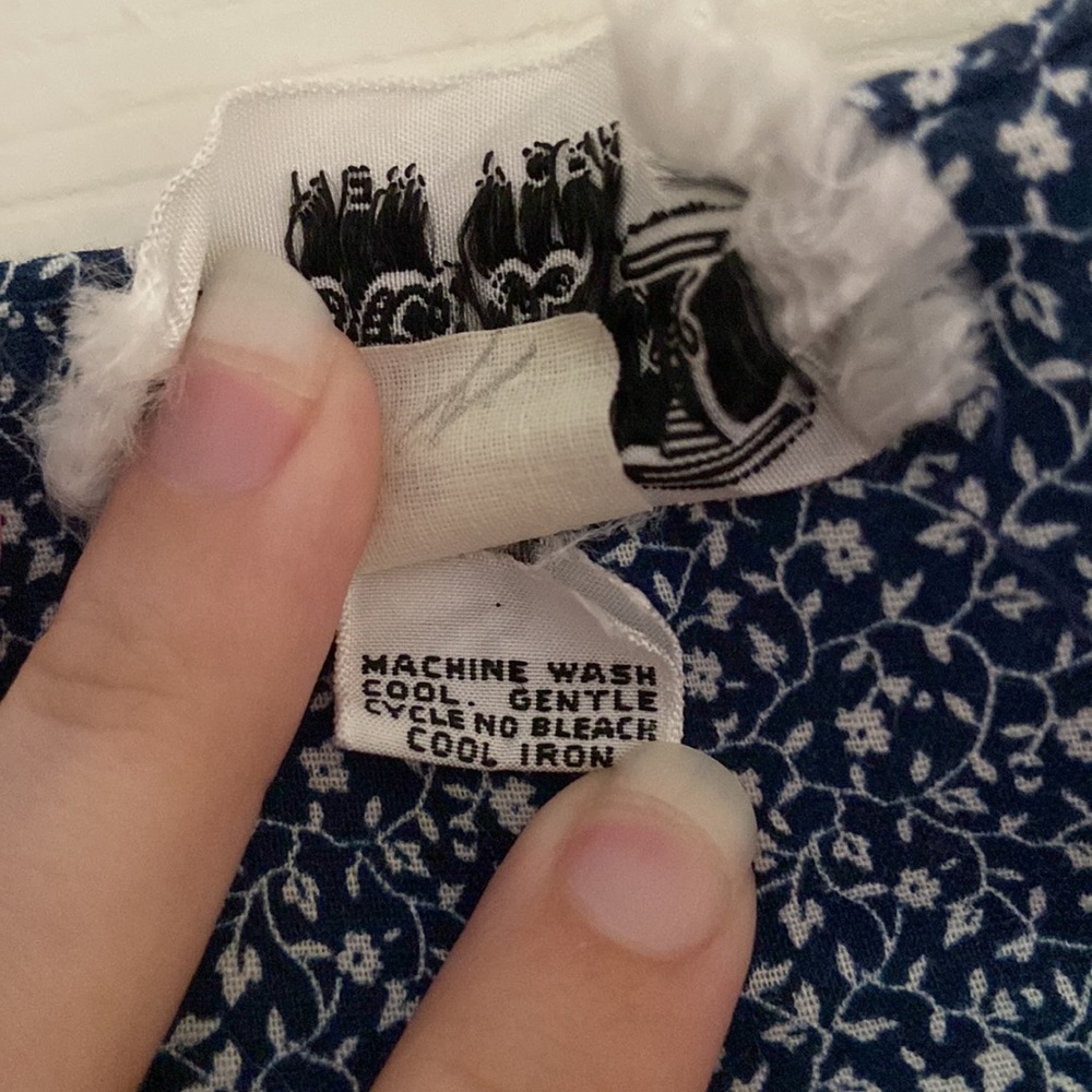 Vintage 1970s floral prairie dress pockets blue and white lace gunne sax style - Picture 5 of 6